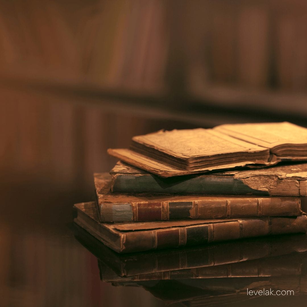 Old books levelak